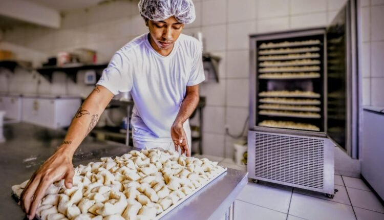 Ceará celebra criação de 6.629 empregos formais em março