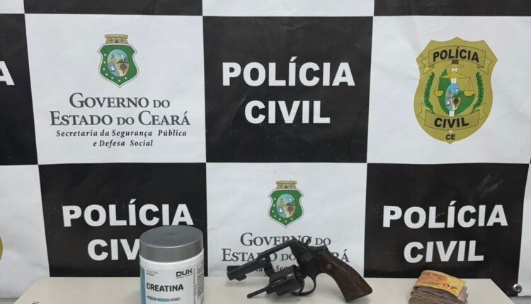 Prisão em Juazeiro do Norte: PCCE desarticula ponto de tráfico com arma e munições