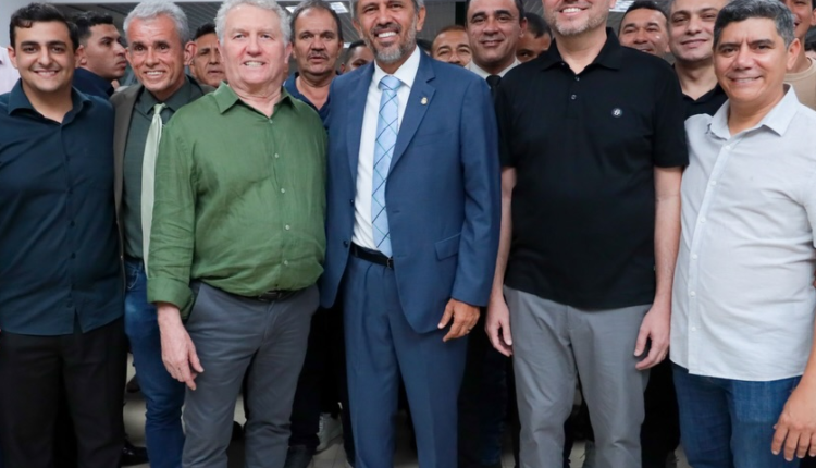 Sobral: obras paralisadas expõem dilema político de Moses Rodrigues