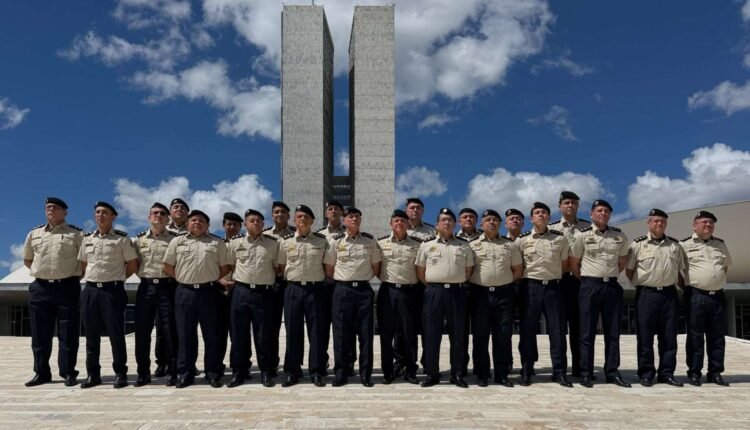 Oficiais da PMCE aprimoram formação em visitas técnicas estratégicas a Brasília e São Paulo