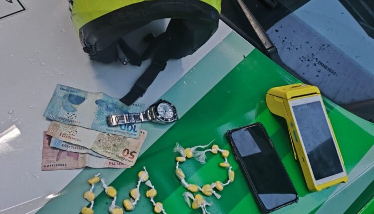 Polícia captura suspeito de tráfico com ecstasy na Praia de Iracema