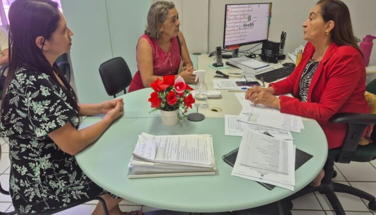 Célula de Atendimento do CEE registra centenas de orientações sobre educação no Ceará