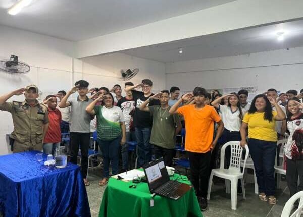 Bombeiros do Ceará e MPCE unem forças para prevenir violência e drogas em escolas