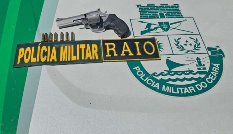 Prisão Jaguaruana: homem é detido com arma após ameaçar familiares na zona rural