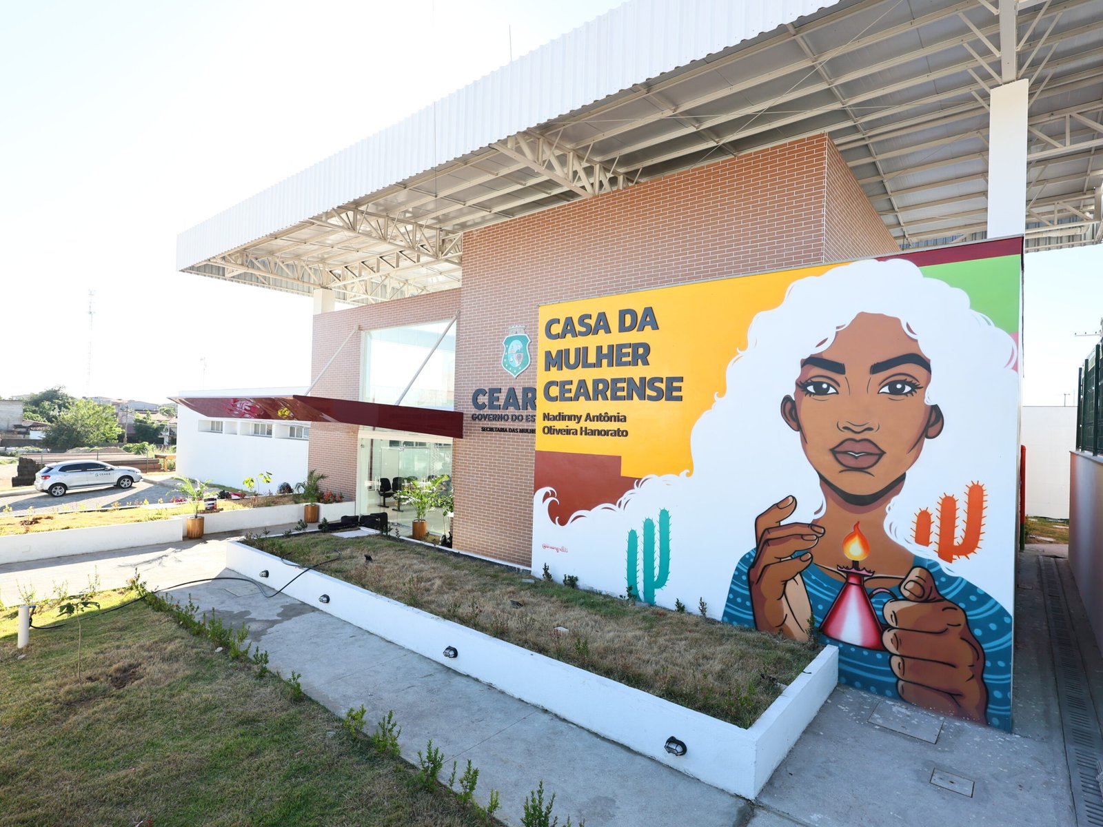 Ceará inaugura nova Casa da Mulher Cearense em Crateús