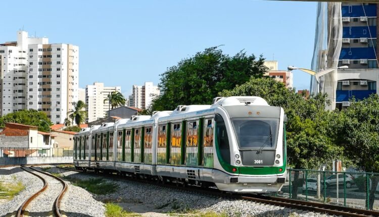 Operação normal de VLT e metrô garante mobilidade no Ceará durante jogo da seleção