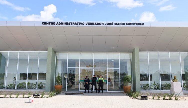 Acaraú celebra inauguração da primeira etapa do centro administrativo