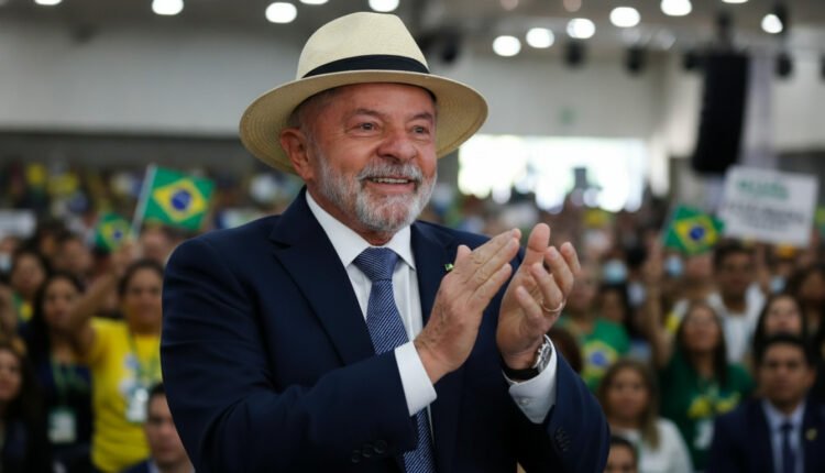 Arcabouço fiscal será respeitado, mas Lula busca financiamento extra para ciência e tecnologia