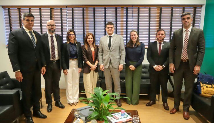 Copa do Mundo Feminina de 2027: MPCE e Fifa traçam planos para Fortaleza