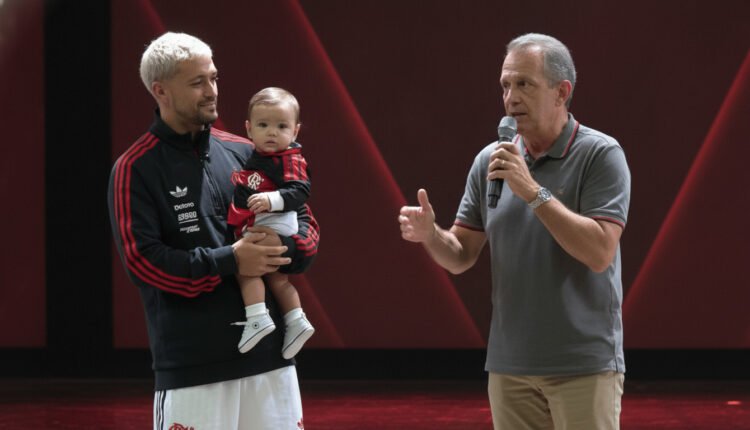 Flamengo anuncia busto para Arrascaeta em celebração aos 130 anos do clube