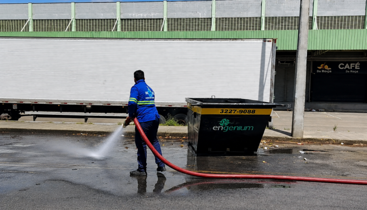 Limpeza intensificada: Ceasa-ce garante ambiente seguro e organizado em Maracanaú
