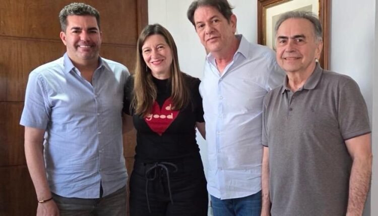 Cid Gomes e PSB definem rumos da campanha em Sobral com encontro estratégico de lideranças