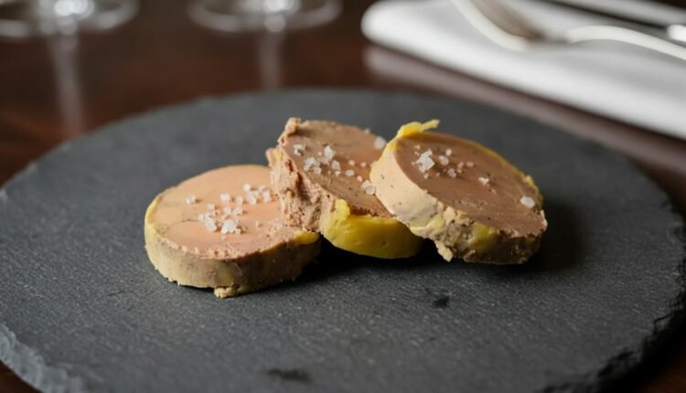 Produção de foie gras sem alimentação forçada ganha destaque com nova lei no Brasil