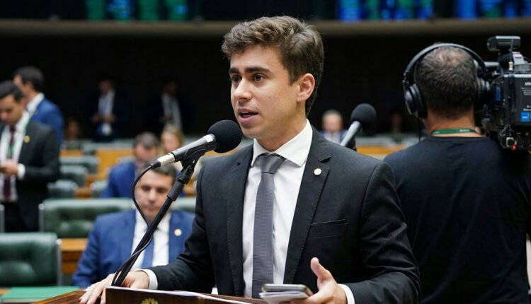 PT obtém vitória judicial e Nikolas Ferreira pagará R$ 20 mil no DF