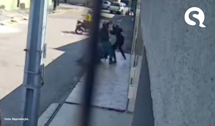 Dupla é presa após assalto a entregador em Fortaleza