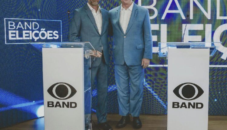 Análise de Henrique Araújo aponta Elmano de Freitas em vantagem sobre Ciro Gomes em debate na TV Band