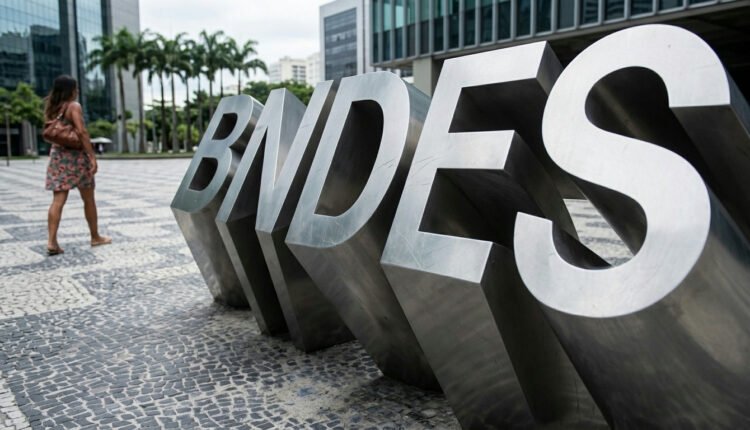BNDES registra lucro recorde de R$ 9,2 bilhões e impulsiona ativos no 1º semestre