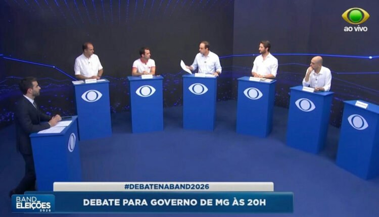 Candidatos ao governo de MG cobram Mateus Simões na Band sobre segurança e Copasa