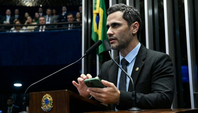 Cleitinho Azevedo abre portas para PL em Minas Gerais após Republicanos confirmar candidatura