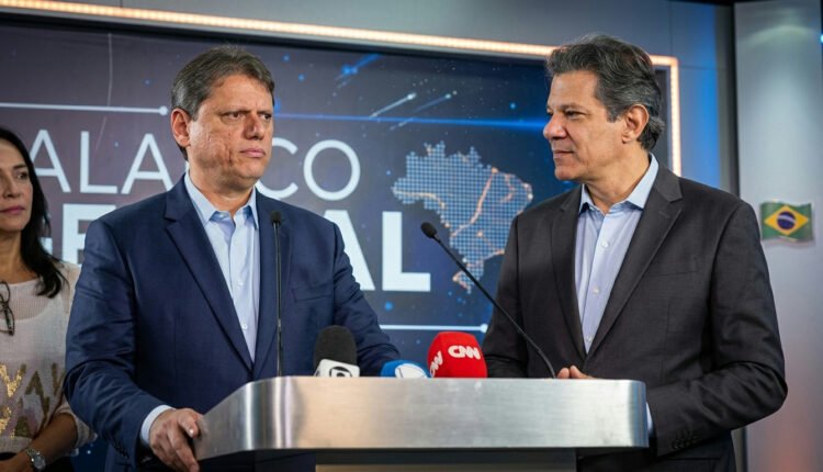 Haddad critica Tarcísio por 'decoreba' em acalorado debate pelo governo de São Paulo