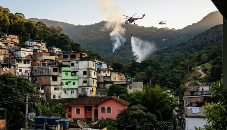 Helicóptero cai no Rio: prefeito pede suspensão de voos panorâmicos