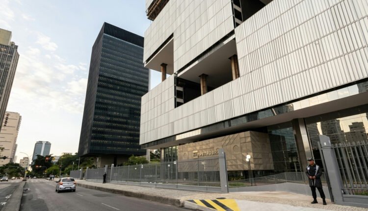 Petrobras quebra recordes de produção e refino no segundo trimestre