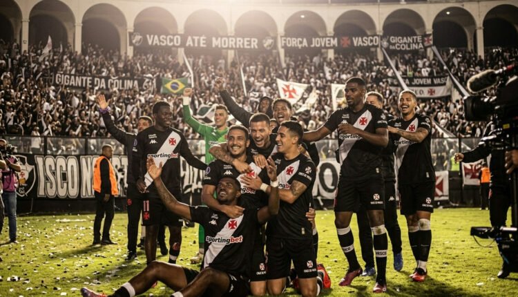 Vasco avança na Sul-americana: Pedro Emanuel desabafa sobre a vitória que o time "precisava"