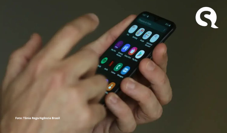 IBGE: trabalhadores de apps trabalham 5,4 horas a mais que do setor privado