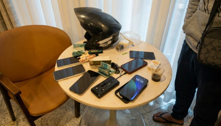 Dupla de mexicanos é detida no Rio por furto e receptação de celulares do Rock in Rio