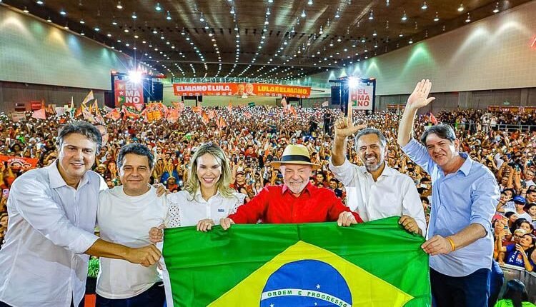 Lula planeja retorno ao Ceará com possível parada em Sobral para reforçar campanha de Elmano