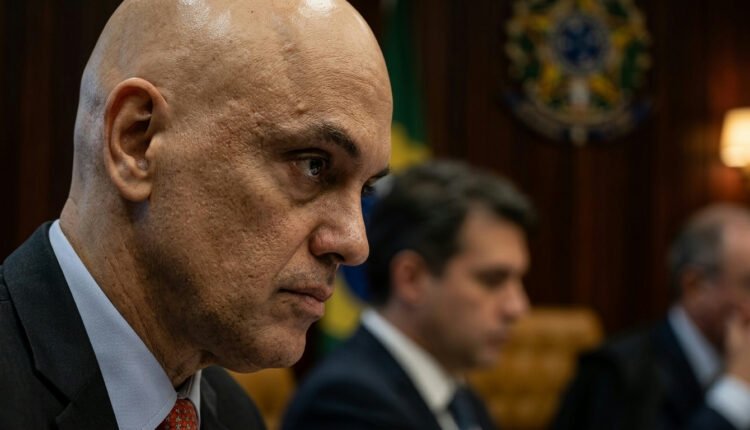 Moraes aponta 'órgão estrangeiro' em relatório da PF e vê interferência eleitoral