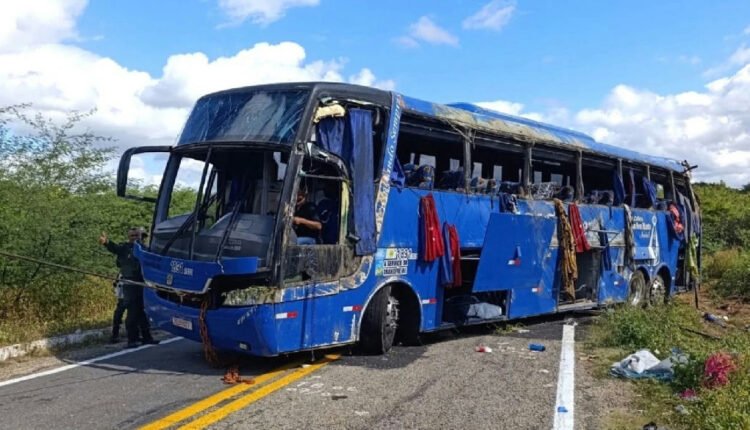 Motorista de ônibus é denunciado por homicídio culposo após tragédia com time de basquete em Tauá