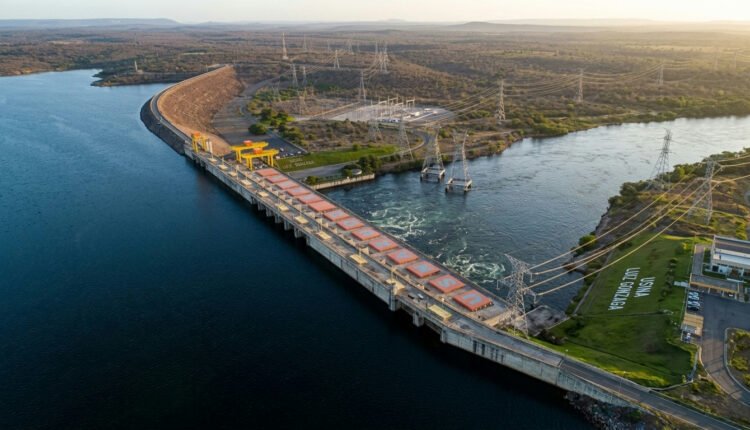 Setor elétrico brasileiro recebe impulso com novos contratos de geração e transmissão