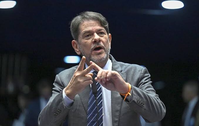 Cid Gomes propõe reforma no Conselho Nacional de Justiça para fortalecer controle