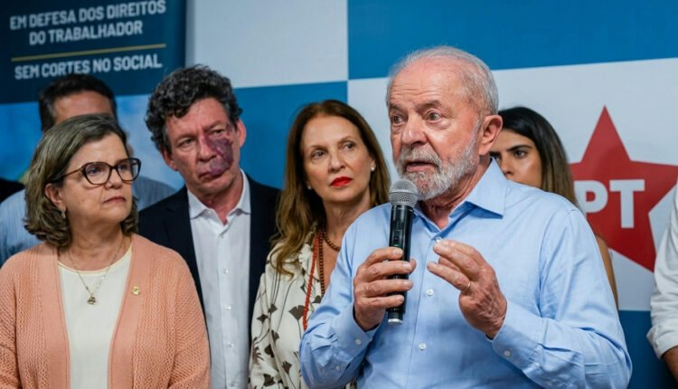 Lula alerta que cortes orçamentários afetam diretamente o trabalhador brasileiro