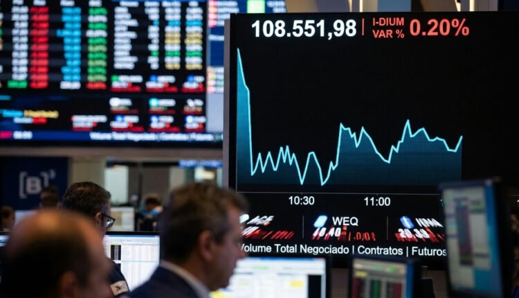 Mercado financeiro busca proteção e reforça seguro contra volatilidade na reta final das eleições
