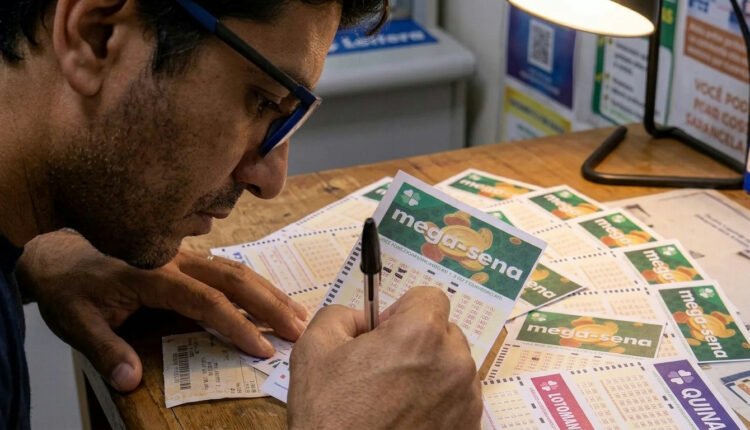 Prêmio de R$ 112 milhões da Mega-sena: veja quanto o valor renderia em diferentes investimentos